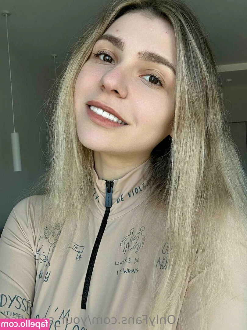 juicy_katie [ juicy-katie ] - I was soooo sick for like a week plus  I m feeling much better now 