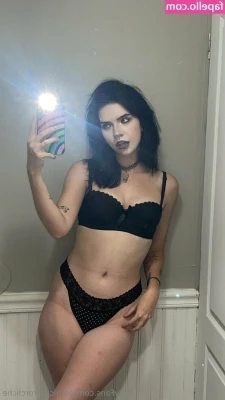 gothichorrorcliche - Little, but juicy 🍑😇
