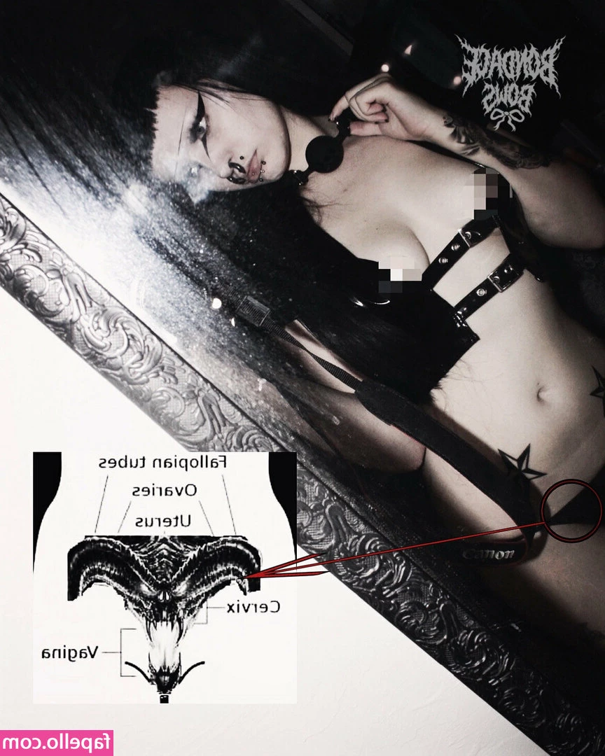 bondagebows - Spank this ass to help to move my investigation further!
