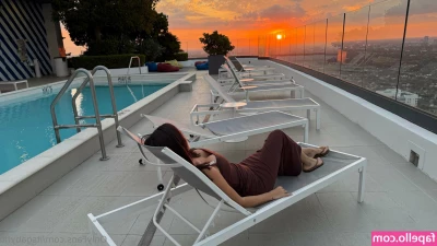 itsgabyfit [ itsgabyfit-1 ] - Creampie or pull out? 🧐