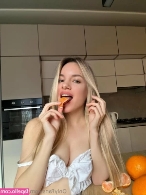 baby_rusu [ baby-rusu ] - rissa ruin and I just LOVE sucking cock   Would you let us go down on