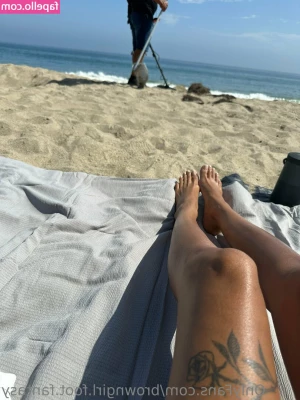 browngirl.foot.fantasy [ browngirl-foot-fantasy ] - disfrutando y podria ser mas