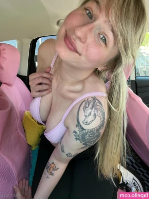 lewdrachooj - Angel Meryl is coming tonight to your DMs! Are you excited? ;*