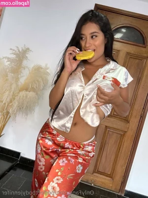 perfectbodyjennifer - Swipe swipe swipe