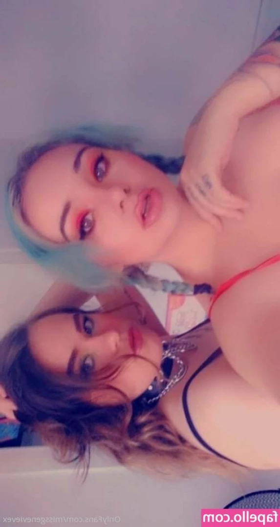 missgenevievex - Full vid of me playing with my fleshlight and cumming  Enjoy
