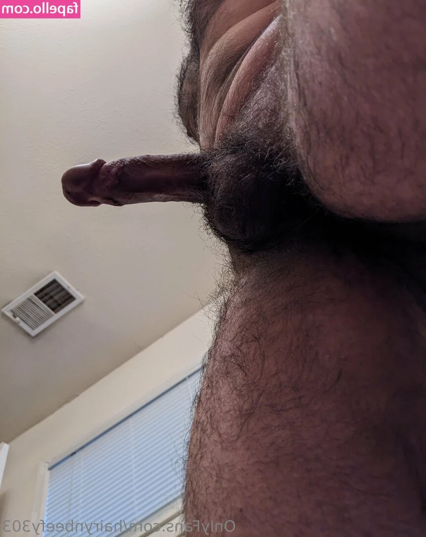 hairynbeefy303 - Thong Thursday    New lay out of my love bus  So a new view to watch