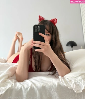 cyberkitty_____ [ cyberkitty ] - Should we have some fun? 😈