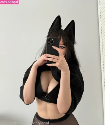 cyberkitty_____ [ cyberkitty ] - https://www.amazon.com/hz/wis…
