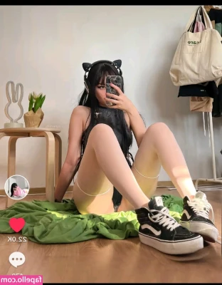 cyberkitty_____ [ cyberkitty ] - & I was going to go bigger …
