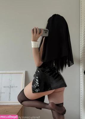 cyberkitty_____ [ cyberkitty ] - Pegging session of my slutty slave  as usual tip me for the full
