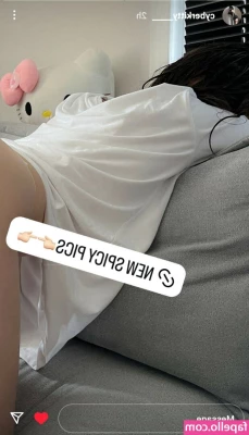 cyberkitty_____ [ cyberkitty ] - This time you can choose  My dick or my foot