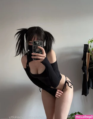 cyberkitty_____ [ cyberkitty ] - Cock Rate   Twerk Video  feet  couple content   naked for you  send
