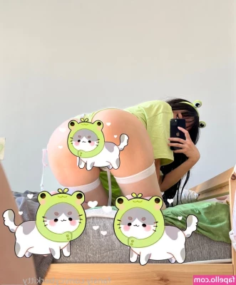 cyberkitty_____ [ cyberkitty ] - I think the bralette really topped it off