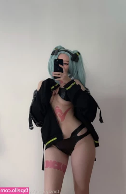 cyberkitty_____ [ cyberkitty ] - Breakfast is ready! Who wants some oats 😂😊😘