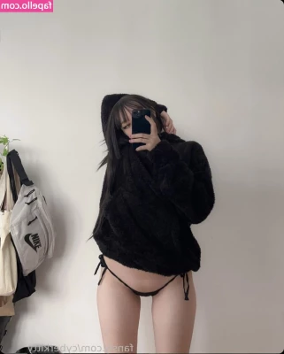 cyberkitty_____ [ cyberkitty ] - For the love of boobies