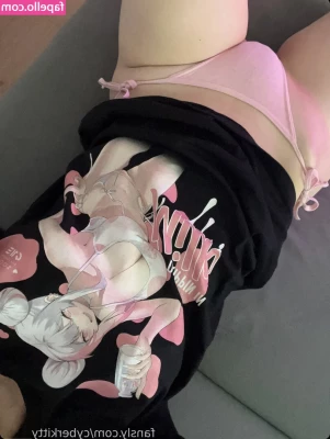 cyberkitty_____ [ cyberkitty ] - Cum get naughty with me in the DMs, baby! I have so much to show you