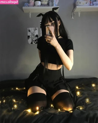 cyberkitty_____ [ cyberkitty ] - Cowgirl position(POV)❤️❤️❤️