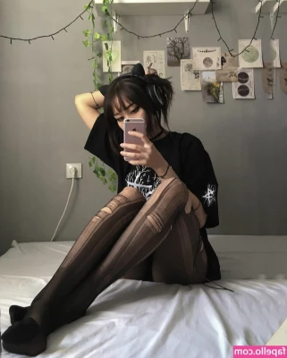 cyberkitty_____ [ cyberkitty ] - Climb the mountain 😈