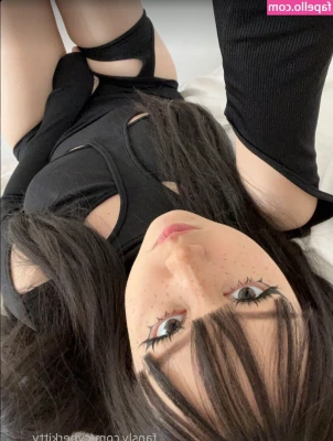 cyberkitty_____ [ cyberkitty ] - Cum Craving s  When you set out to film some adventures  but get too