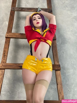 Roxolana - I’ll cup both your balls in my hand, but I can assure you, I