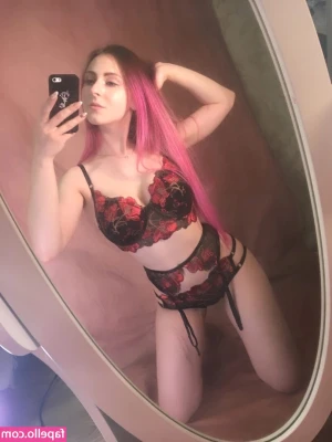 Roxolana - TWERK TUESDAY 🍑😈NEW CONTENT 🚨 full video in ur inbox’s