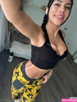 Breezyfoxx - Happy Saturday! I’m ready for a Taco Bell, Ted Lasso, and Silo date