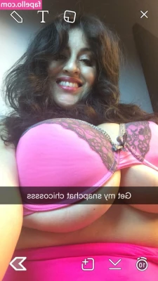 Antonella - Tits or ass?