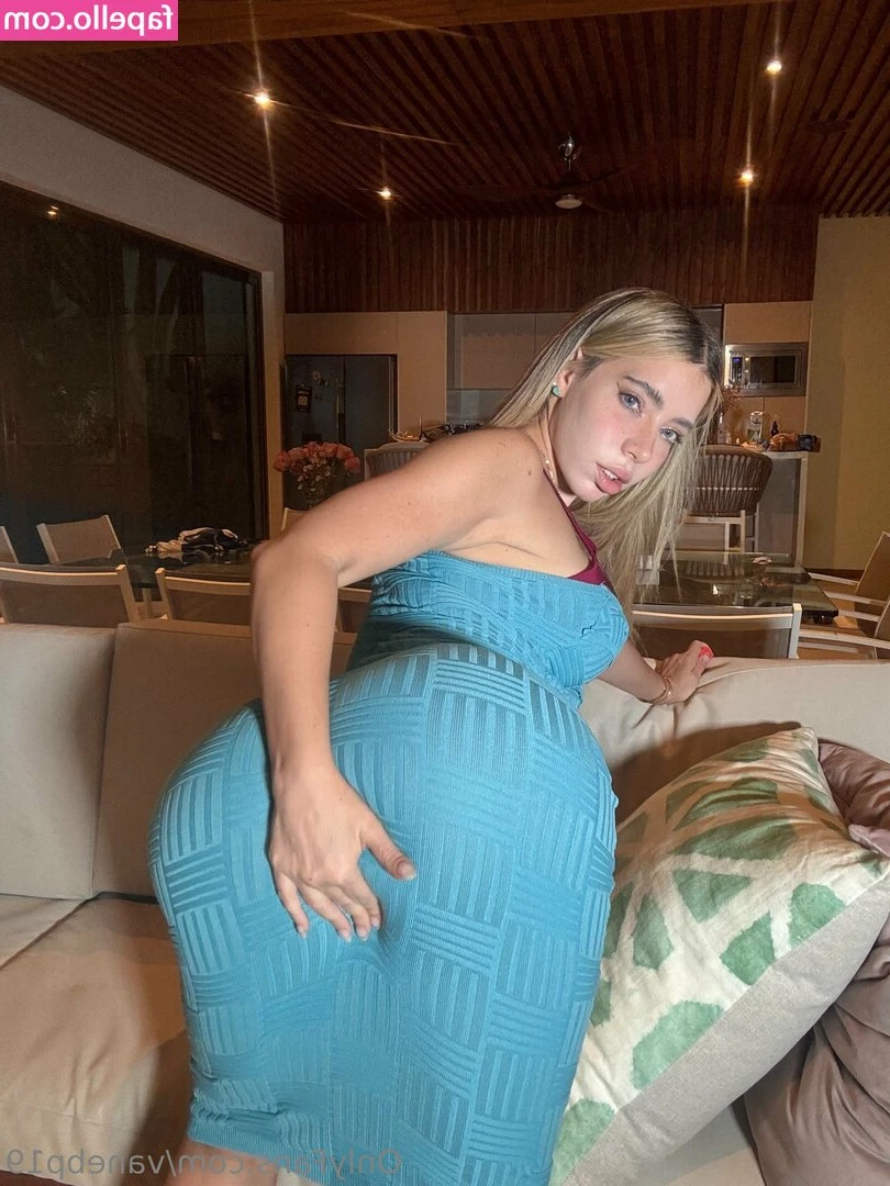 vanebp19 [ vanebp19-1 ] - jarley777  jarley777 FREE   FREE   FREE    HOT LATINA     Twerk    