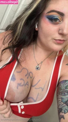 hayleysyourtoyxx - I m in love with this pink lingerie  lt 3 usually more into black but