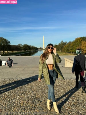 Abroadwithmila - Squish my belly