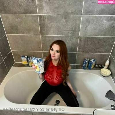 zaradurosefree [ zaradurosefree-1 ] - 🤩💜...Slick reflection 💜💦💦💦....
