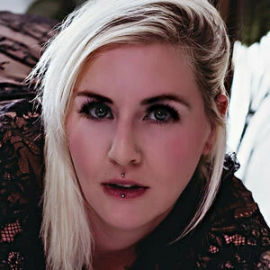Sonya Fuzeyn