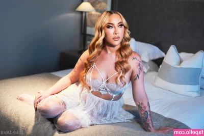 inkedava - If you watched my live tonight  I sent you a naughty video     Thanks