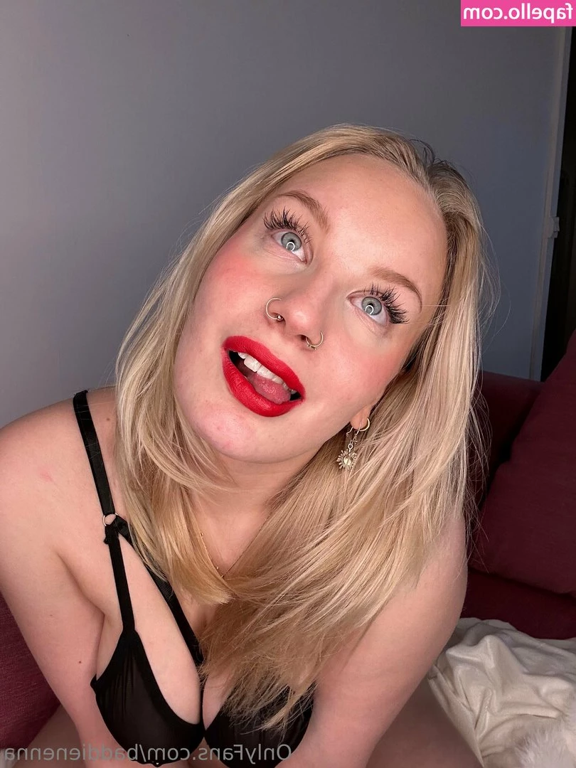 Nenna Nieminen [ nenna-nieminen ] - You owe me a drink  I dropped mine when you walked by