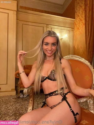 Emily Belle [ emily-belle ] - @thesophialocke