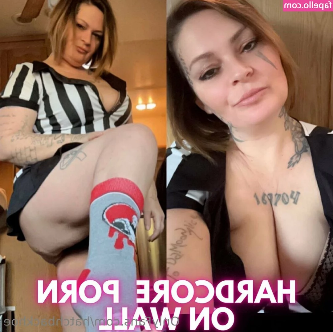 hatchbackhoe - make a mess for me daddy💦