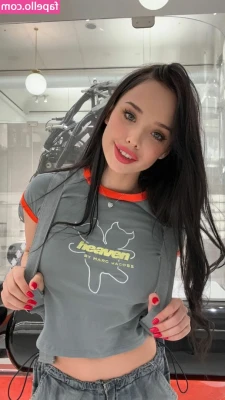 lyna_com [ lyna-com ] - 30 mins til I go live