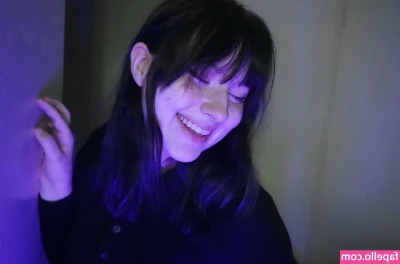 Aspen_ow [ aspen-ow ] - Mmmmm LOVE that tight Daddy hole 😈  Watch me slide my raw cock