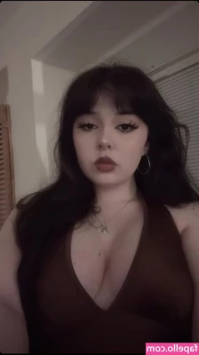 ezsy - Available vc or prive live  Out door