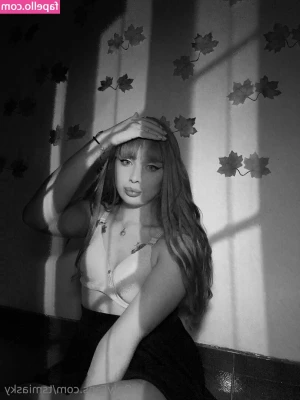 tsmiasky - Ready to worship my legs? You have nowhere else to go...