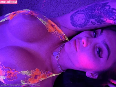 woahnatty - ⌚Throwback Thursday https://onlyfans.com/5640149/hannytv