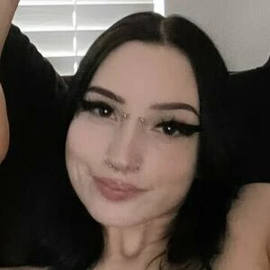 Emilyy Manson