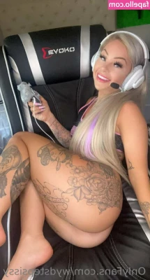 wydstepsissy - https://onlyfans.com/592643681/theavamariee  Don’t miss out on