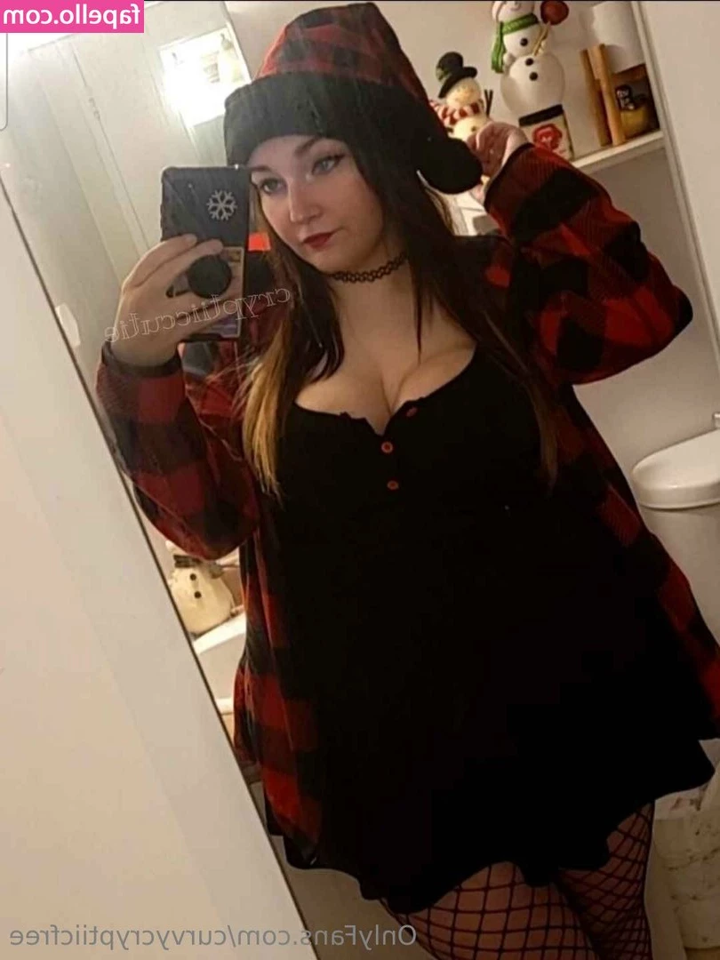 curvycryptiicfree - Making the cut