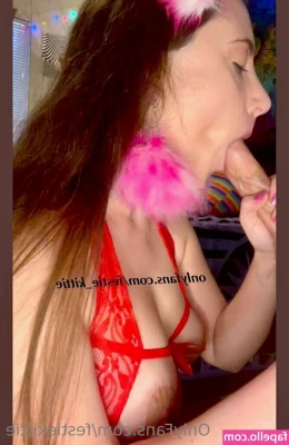 festiekittie - IM ON LIVE !!!