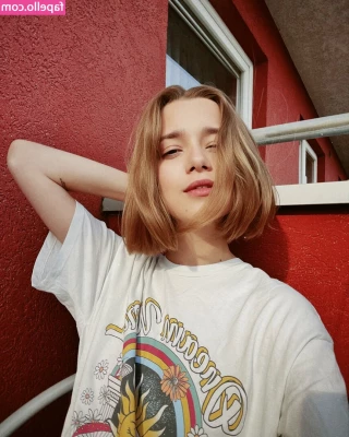 Liza Voroncova [ liza-voroncova ] - 7 movies with @cassiecurses oil twerk joi pussy lick ass lick and more