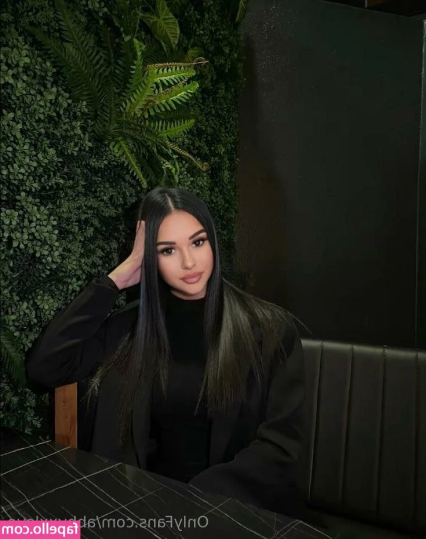 abbyxxlove - i need content ideas >:(