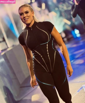 Olena Sadovska [ olena-sadovska ] - A little yummy teaser for you!🔥🔥🔥 If you want the whole