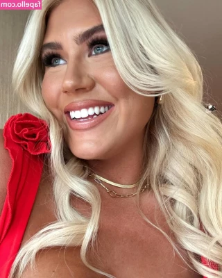 Olena Sadovska [ olena-sadovska ] - NAUGHTY BLONDE @caseylee IS WET RIGHT NOW💦 Her body needs