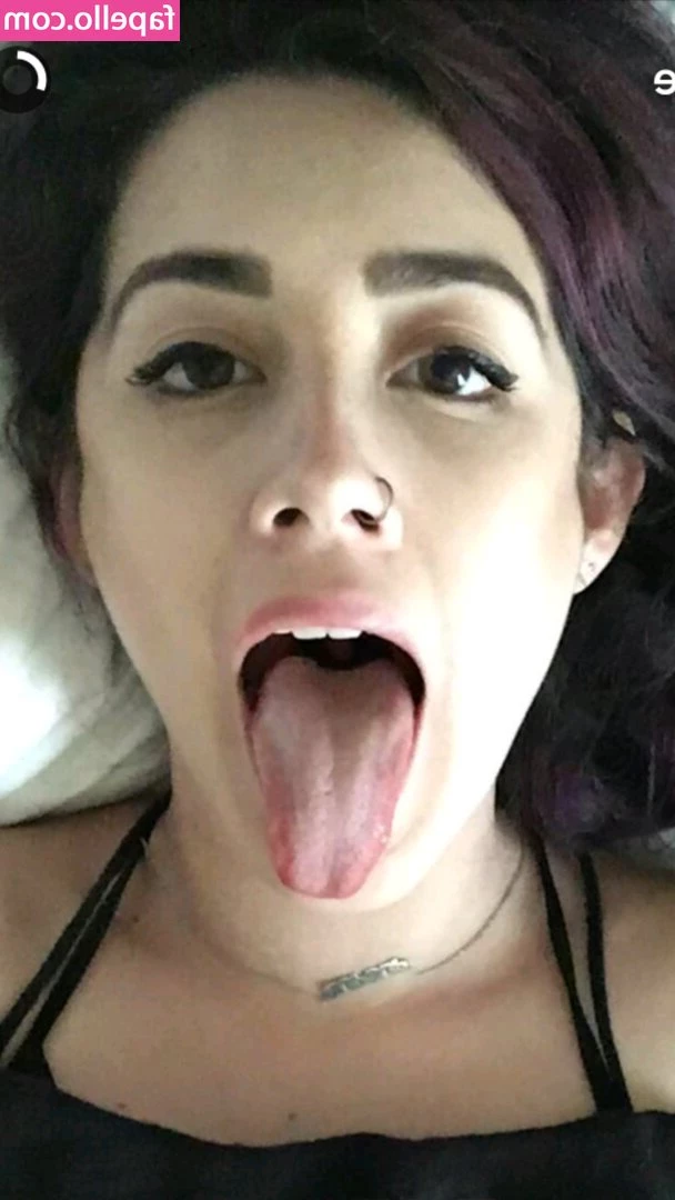Shandude - Squishy Squishy! Posting a sexy but chaotic video later 🥵
